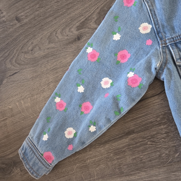 Girls Squishmallows Denim Jacket Size XS 6/6x - Picture 2 of 9